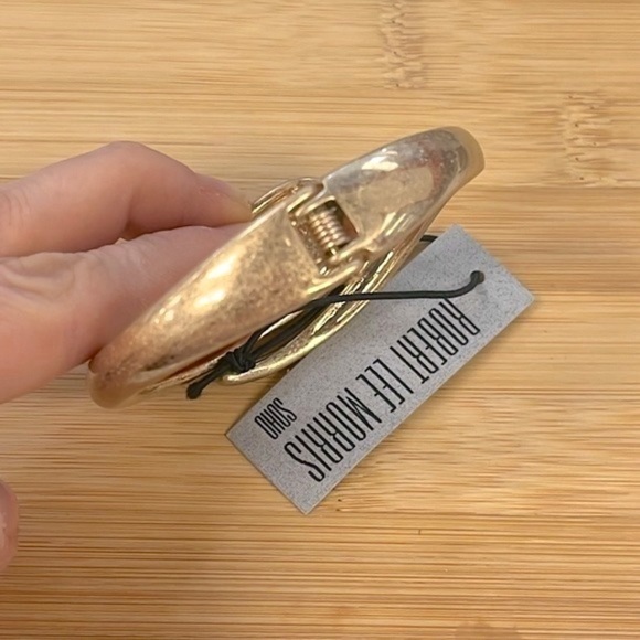 Brand New Robert Lee Morris Antique Gold Tone Large Stone Hinge Cuff Bracelet - Picture 6 of 13